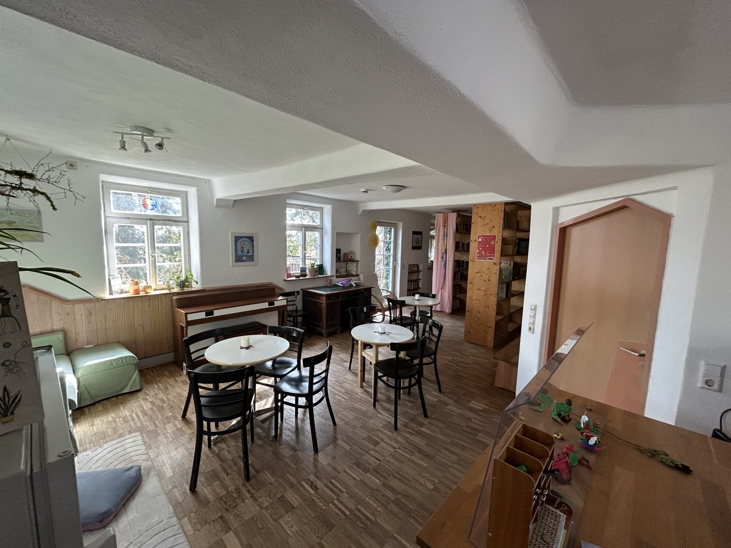 {{brizy_dc_image_alt imageSrc=